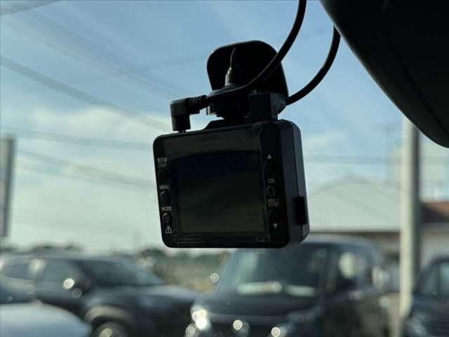 DAIHATSU TANTO FAN CROSS 2023