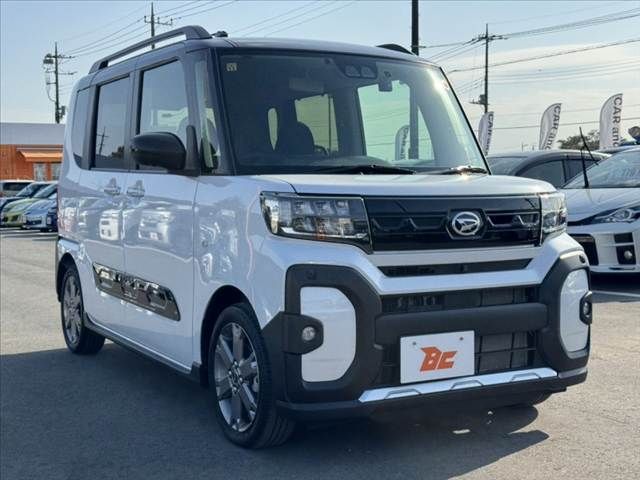 DAIHATSU TANTO FAN CROSS 2023