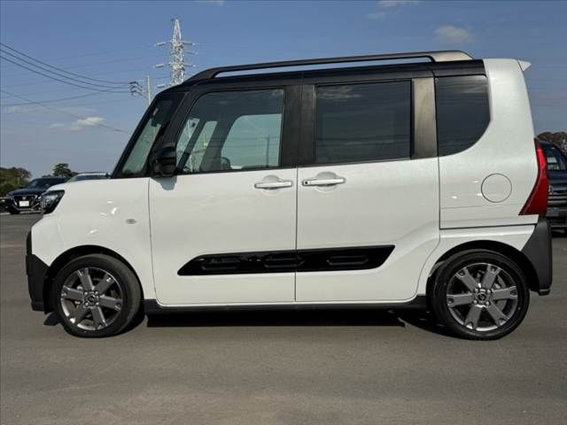 DAIHATSU TANTO FAN CROSS 2023