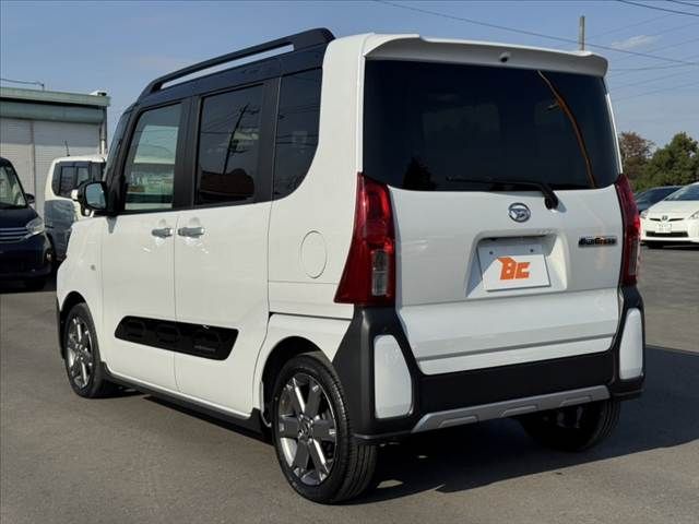 DAIHATSU TANTO FAN CROSS 2023