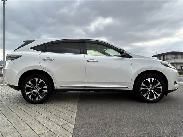 TOYOTA HARRIER 2WD 2015