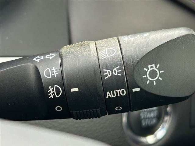 TOYOTA HARRIER 2WD 2015