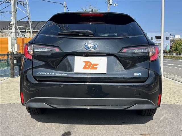 TOYOTA COROLLA TOURING HYBRID 2019