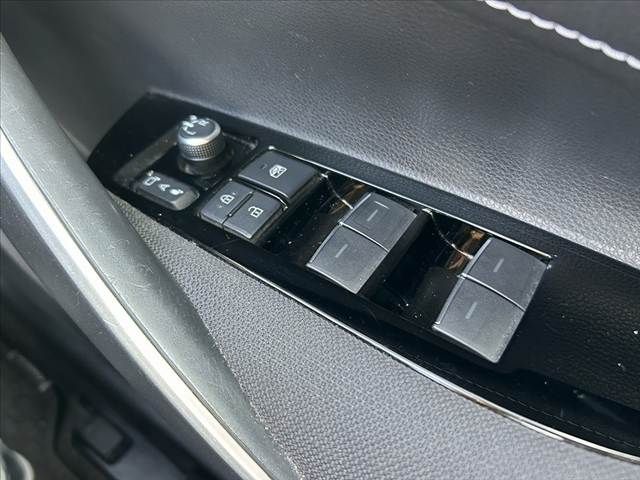 TOYOTA COROLLA TOURING HYBRID 2019