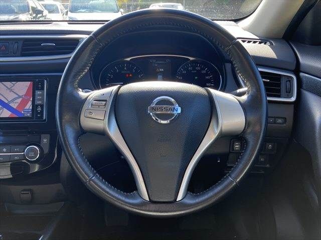 NISSAN X-TRAIL HYBRID 2WD 2015