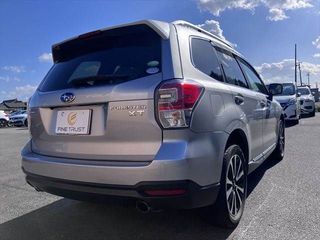 SUBARU FORESTER 2016