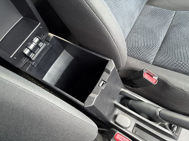 TOYOTA COROLLA FIELDER 4WD 2013