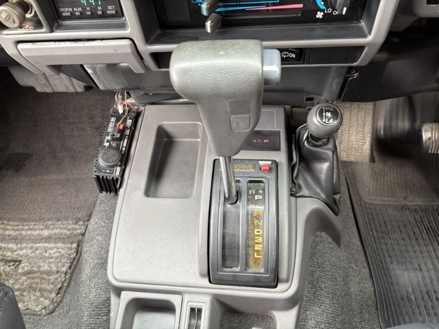 TOYOTA LANDCRUISER van 1991