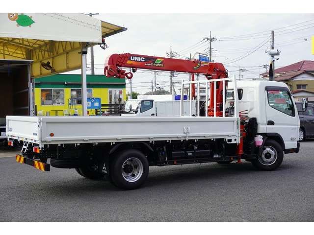 MITSUBISHI CANTER 2025