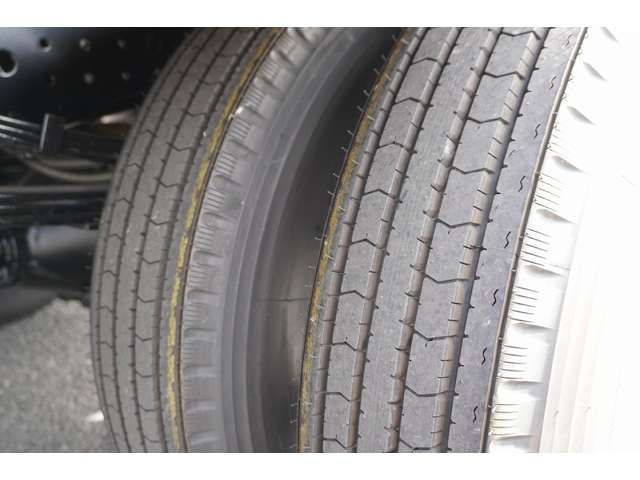 MITSUBISHI CANTER 2025