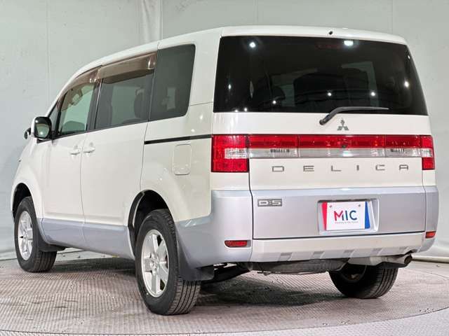 MITSUBISHI DELICA D:5 4WD 2008