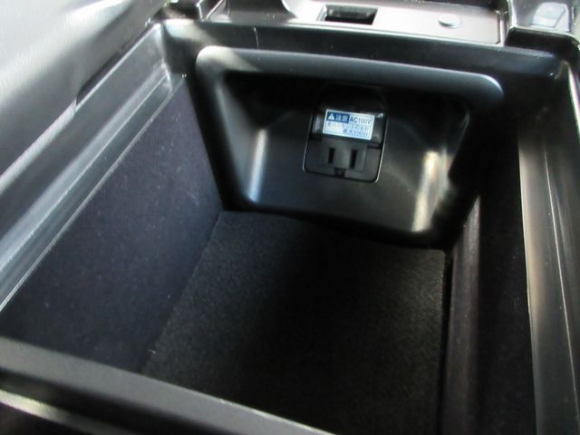 TOYOTA CROWN sedan hybrid 4WD 2019