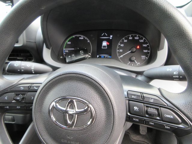 TOYOTA YARIS HYBRID 2023