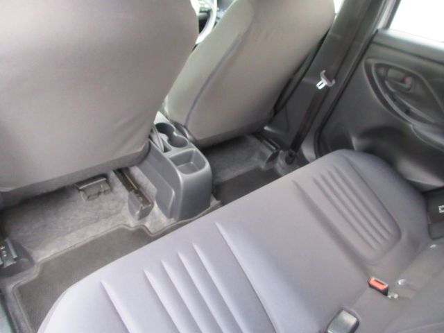 TOYOTA YARIS HYBRID 2023