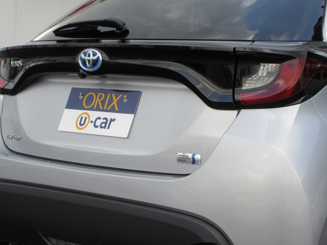 TOYOTA YARIS HYBRID 2023