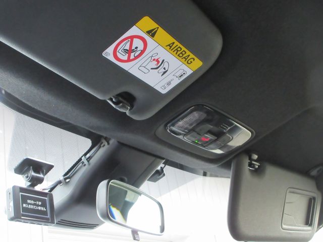 TOYOTA YARIS HYBRID 2023