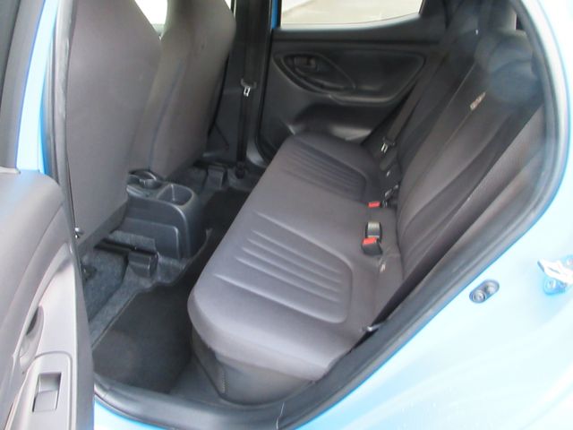 TOYOTA YARIS HYBRID 2023