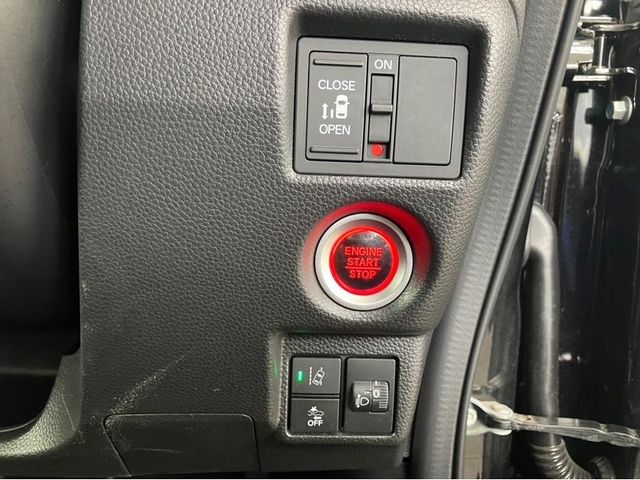 HONDA N BOX CUSTOM 2021