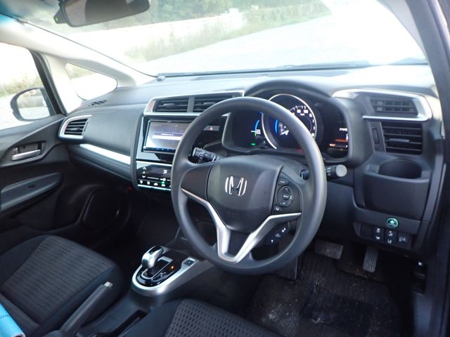 HONDA FIT HYBRID 2019