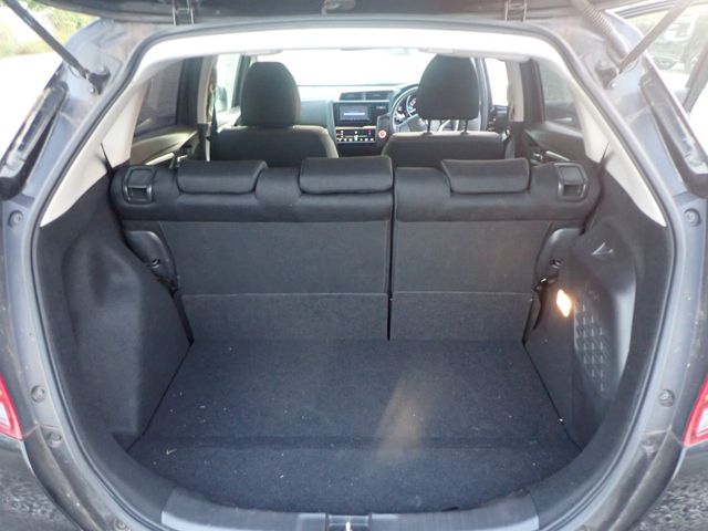 HONDA FIT HYBRID 2019