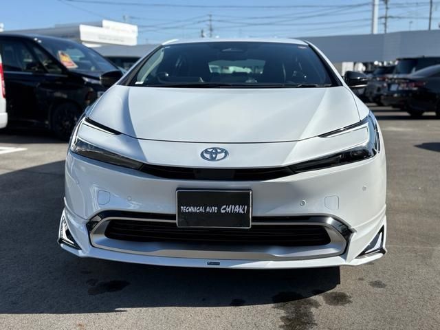 TOYOTA PRIUS PHV 2024