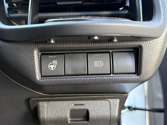 TOYOTA PRIUS PHV 2024