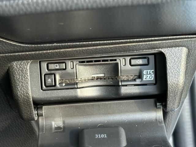 TOYOTA PRIUS PHV 2024