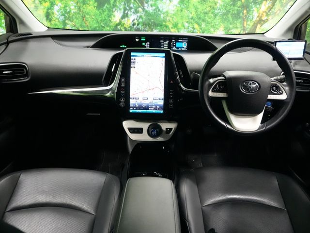 TOYOTA PRIUS PHV 2018