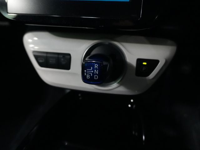 TOYOTA PRIUS PHV 2018