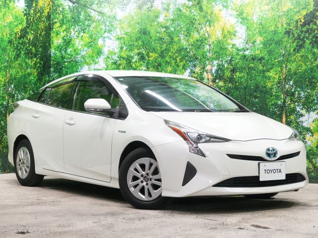 TOYOTA PRIUS 2016