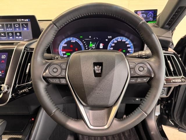 TOYOTA CROWN sedan hybrid 2018