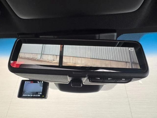 TOYOTA CROWN sedan hybrid 2018