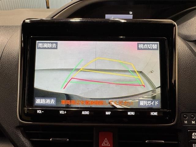 TOYOTA VOXY HYBRID 2019