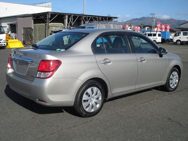 TOYOTA COROLLA AXIO HYBRID 2013