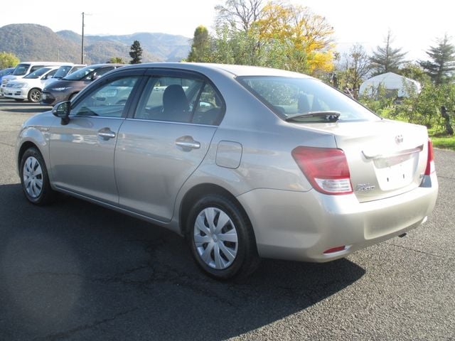 TOYOTA COROLLA AXIO HYBRID 2013