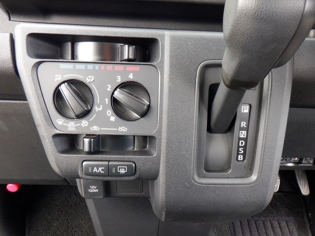 DAIHATSU HIJET CARGO 2023