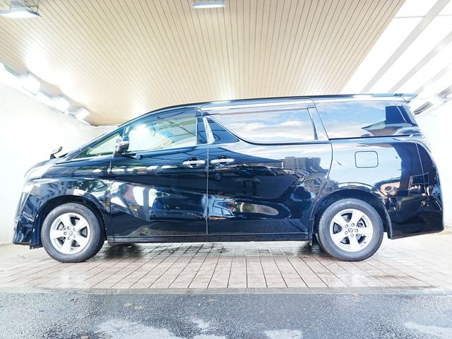 TOYOTA VELLFIRE 2015