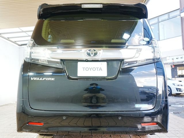 TOYOTA VELLFIRE 2015