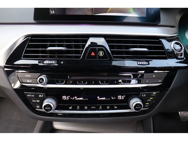 BMW BMW 5series sedan 2020