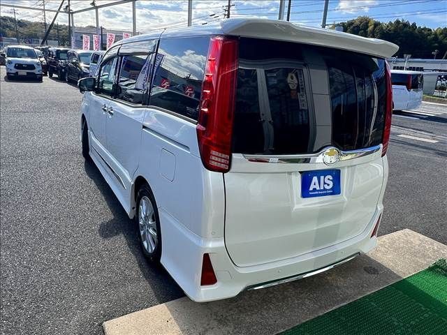 TOYOTA VOXY 4WD 2021