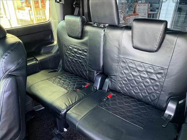 TOYOTA VOXY 4WD 2021