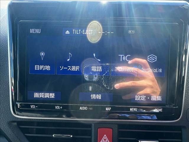 TOYOTA VOXY 4WD 2021