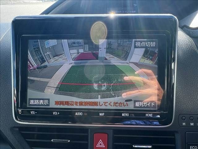 TOYOTA VOXY 4WD 2021