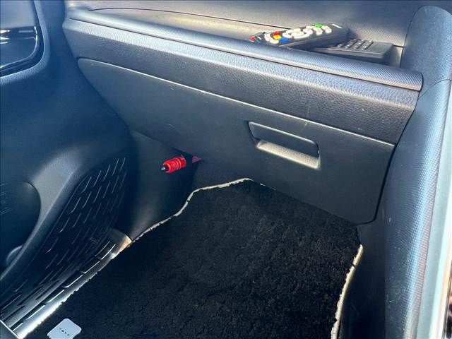 TOYOTA VOXY 4WD 2021