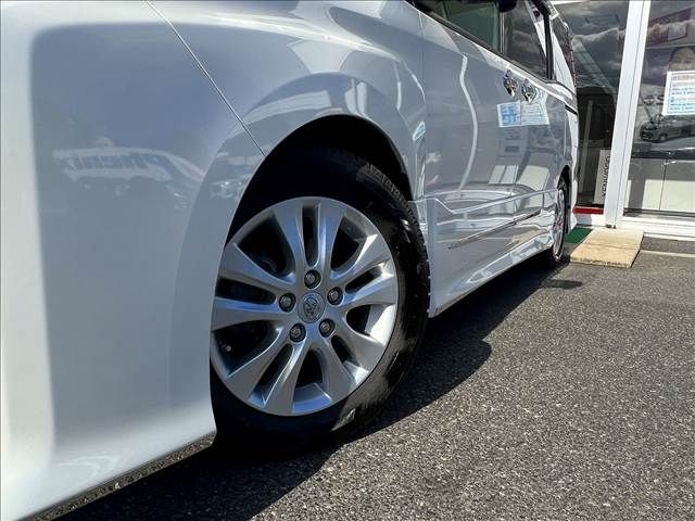 TOYOTA VOXY 4WD 2021