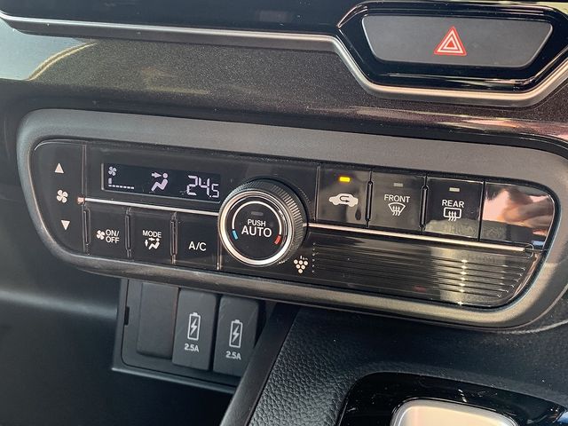 HONDA N BOX CUSTOM 2018