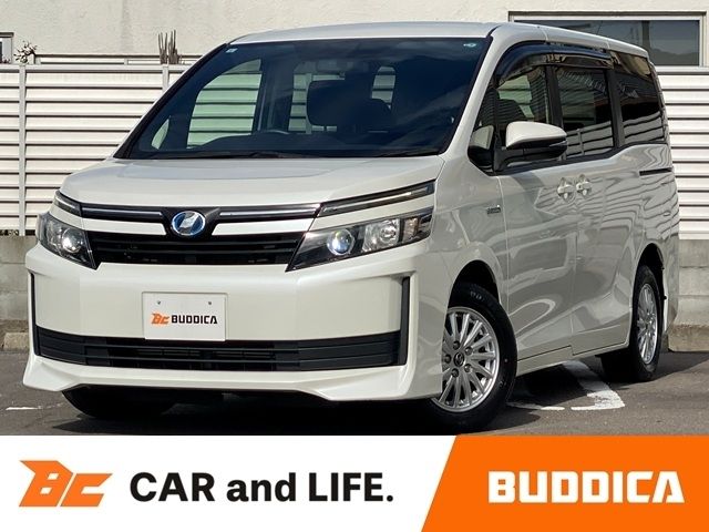 TOYOTA VOXY HYBRID 2015