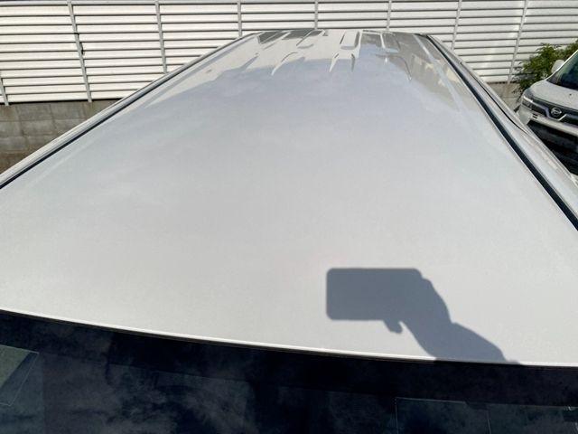 TOYOTA VOXY HYBRID 2015