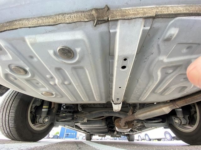 TOYOTA VOXY HYBRID 2015