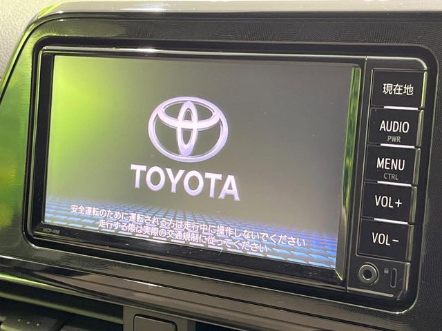 TOYOTA SIENTA HYBRID 2018